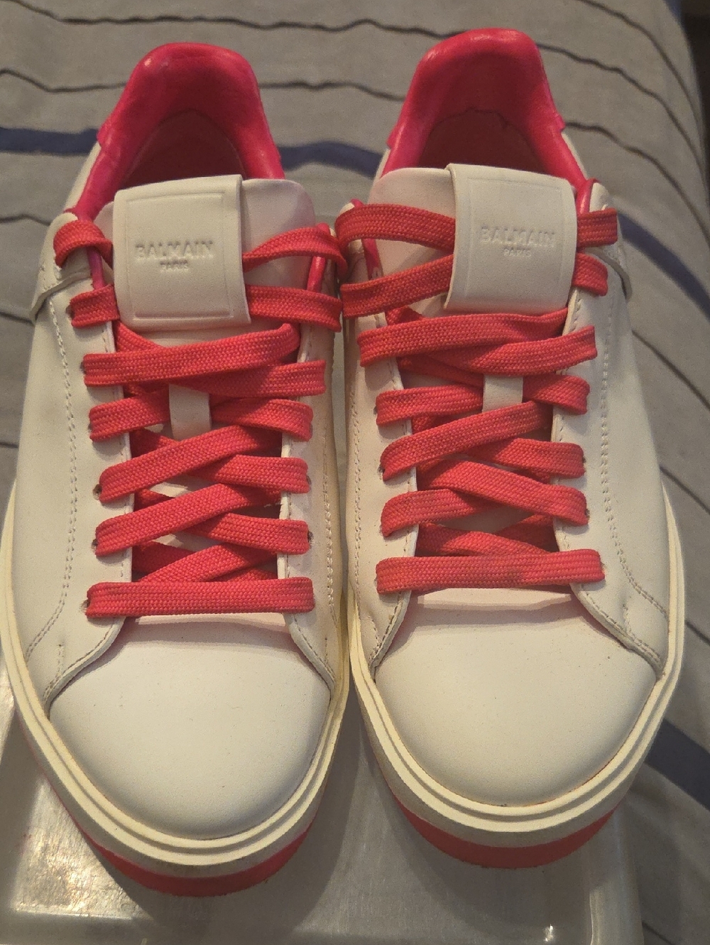 Balmain White Leather Sneakers with Pink Laces and Lining